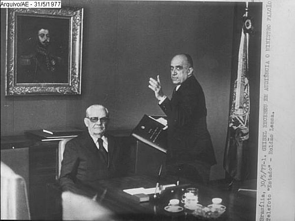 FOTO SAO PAULO 31/05/1977 / FOTO DE ARMANDO FALCÃO. FOTO ARQUIVO/AE