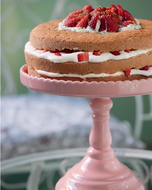 bolo paõ de ló com chantilly